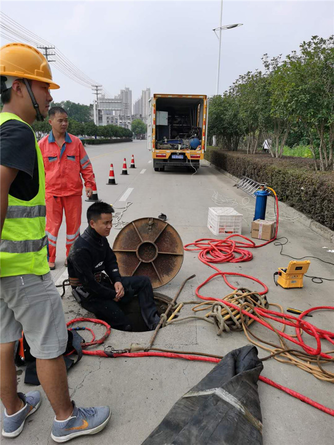 上安乡翻衬法管道修复技术主要工序